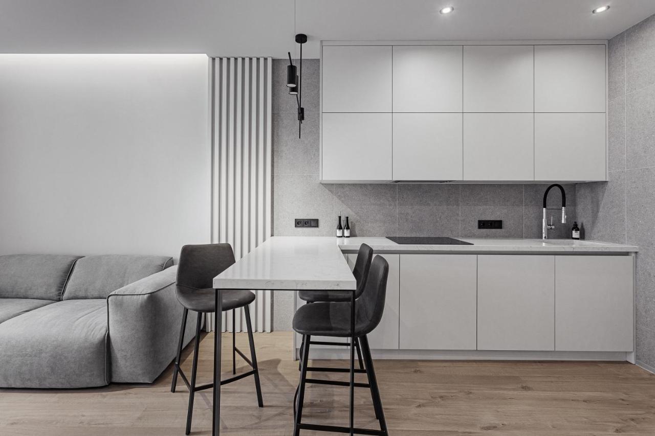 Sea & Sky Apartments Odessa Dış mekan fotoğraf