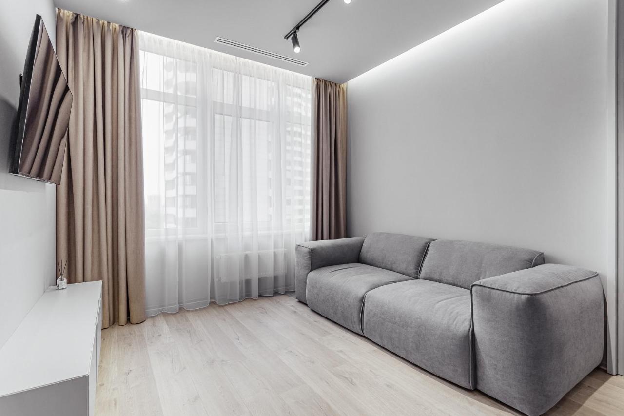 Sea & Sky Apartments Odessa Dış mekan fotoğraf